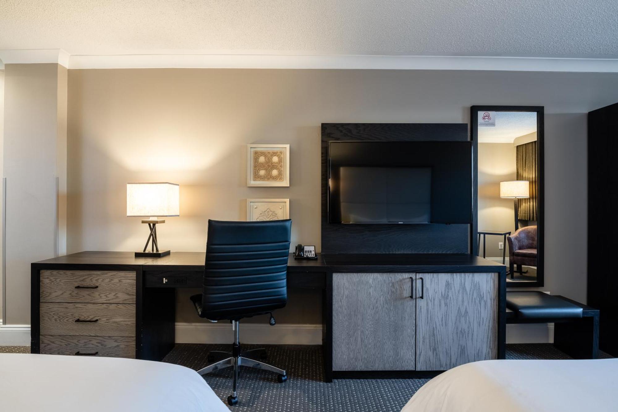 Crowne Plaza Hotel Moncton Downtown By Ihg Extérieur photo